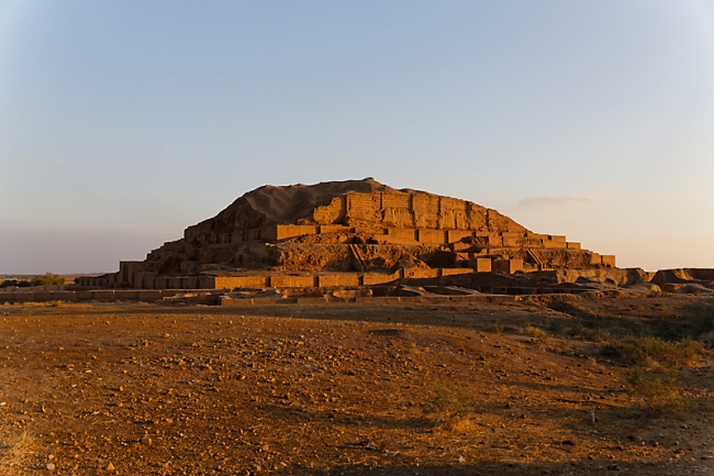 Choqâ Zanbil-Zigourat-028